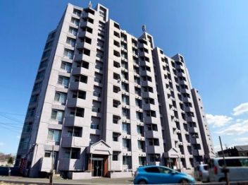 サンコート平岡