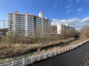 真駒内コートＡ棟