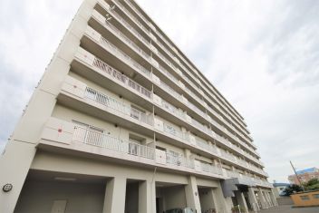 ジェイナス真駒内