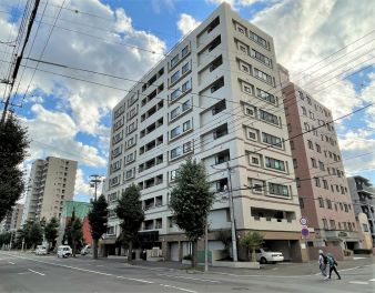 ラピスガーデン南円山