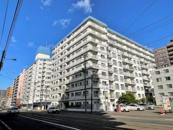 秀和南八条レジデンス