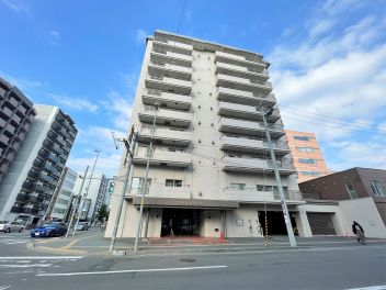 ファミール第2大通