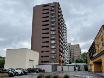 ロイヤルヴィーゼ北２条